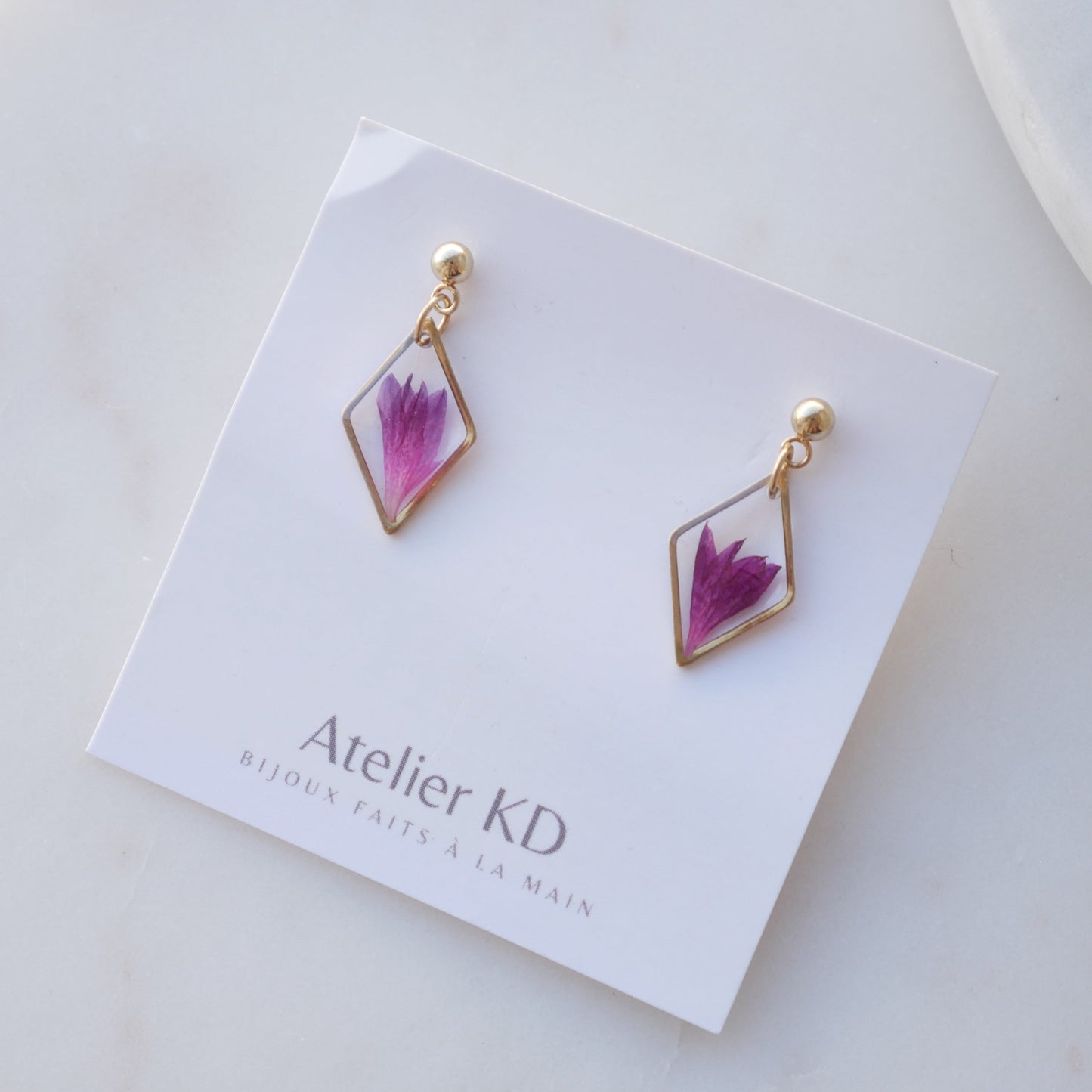 Boucles d'oreilles Lucy - fuschia (petit 12mm)