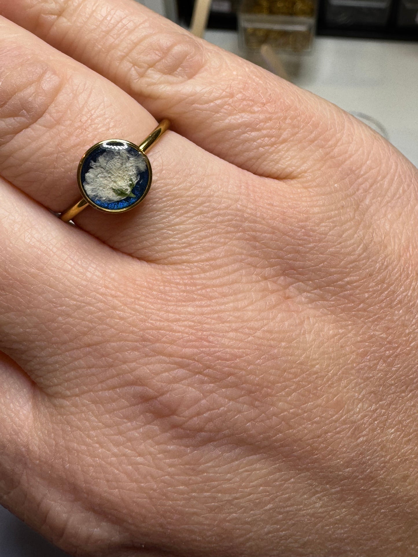 Bague Celeste - mini rond (ajustable)