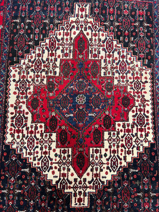 Persian Senneh Rug | 4' 2" x 5' 3"