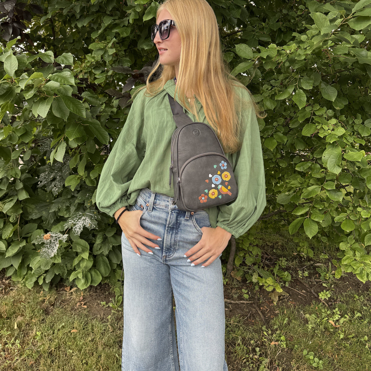 Jay Sling bag