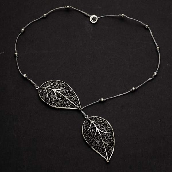 Silver Plate Short Double Leaf Necklace