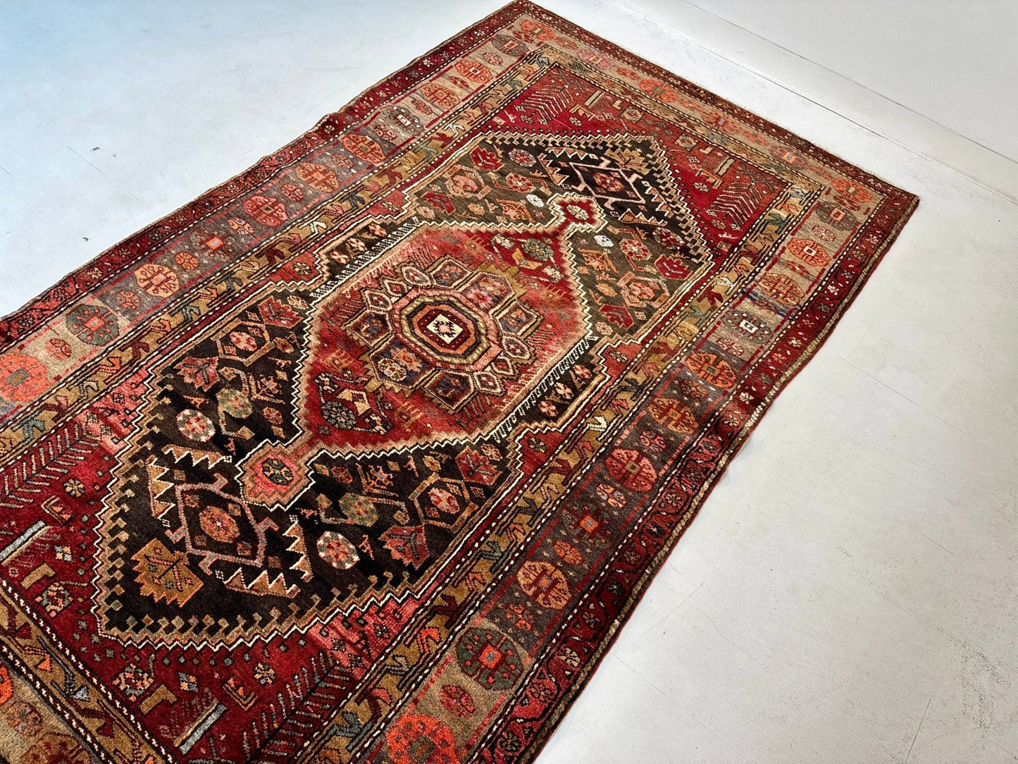 Perser Zanjan Teppich | 4' 6” x 7' 9"