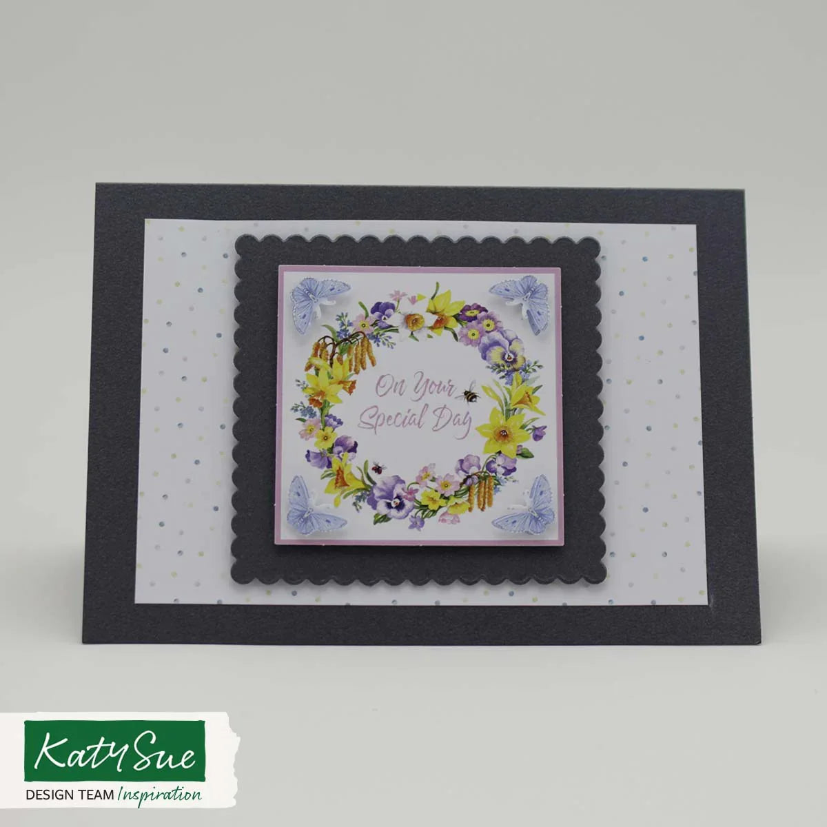 Die Cut Decoupage – Spring Wreath (Pack Of 3)