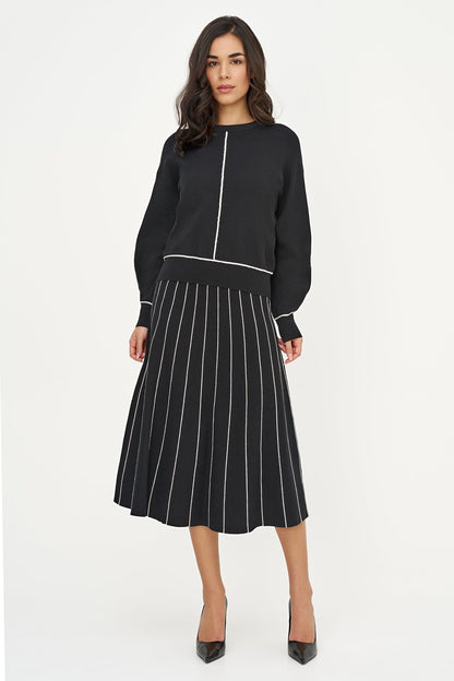 Women's Knit Color-Block Pull-On A-Line Skirt with Piping