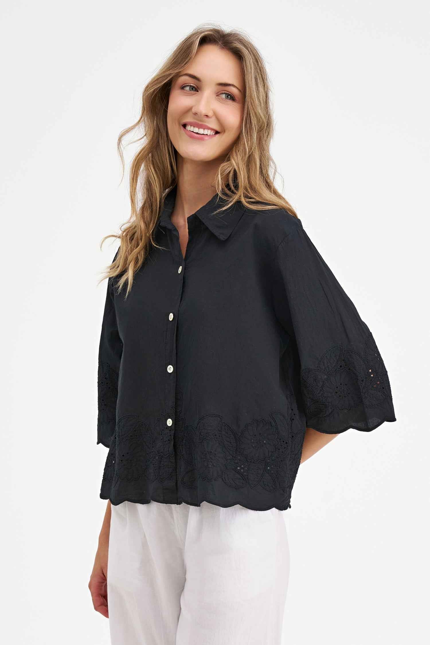 Women's Woven Shirt