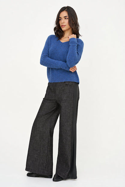 Women's Soft Brushed-Knit V-Neck Sweater with Long Sleeves