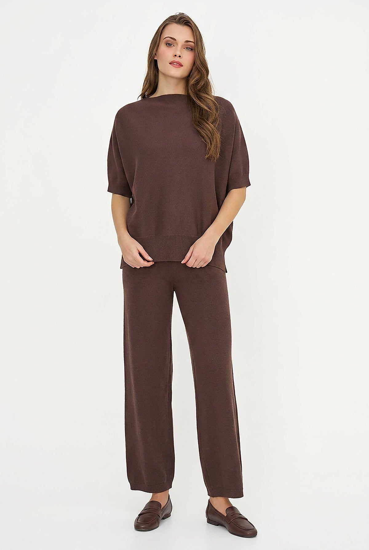 Women's Oversized Crew-Neck Sweater with Elbow-Length Batwing Sleeves