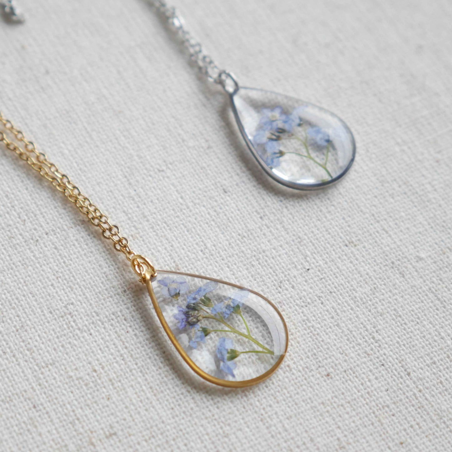 Collier Myosotis - goutte (grand)