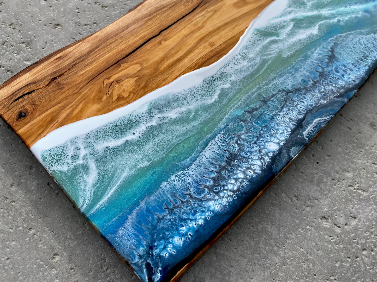 Olive Wood Charcuterie Board - AURABAGS SHOP