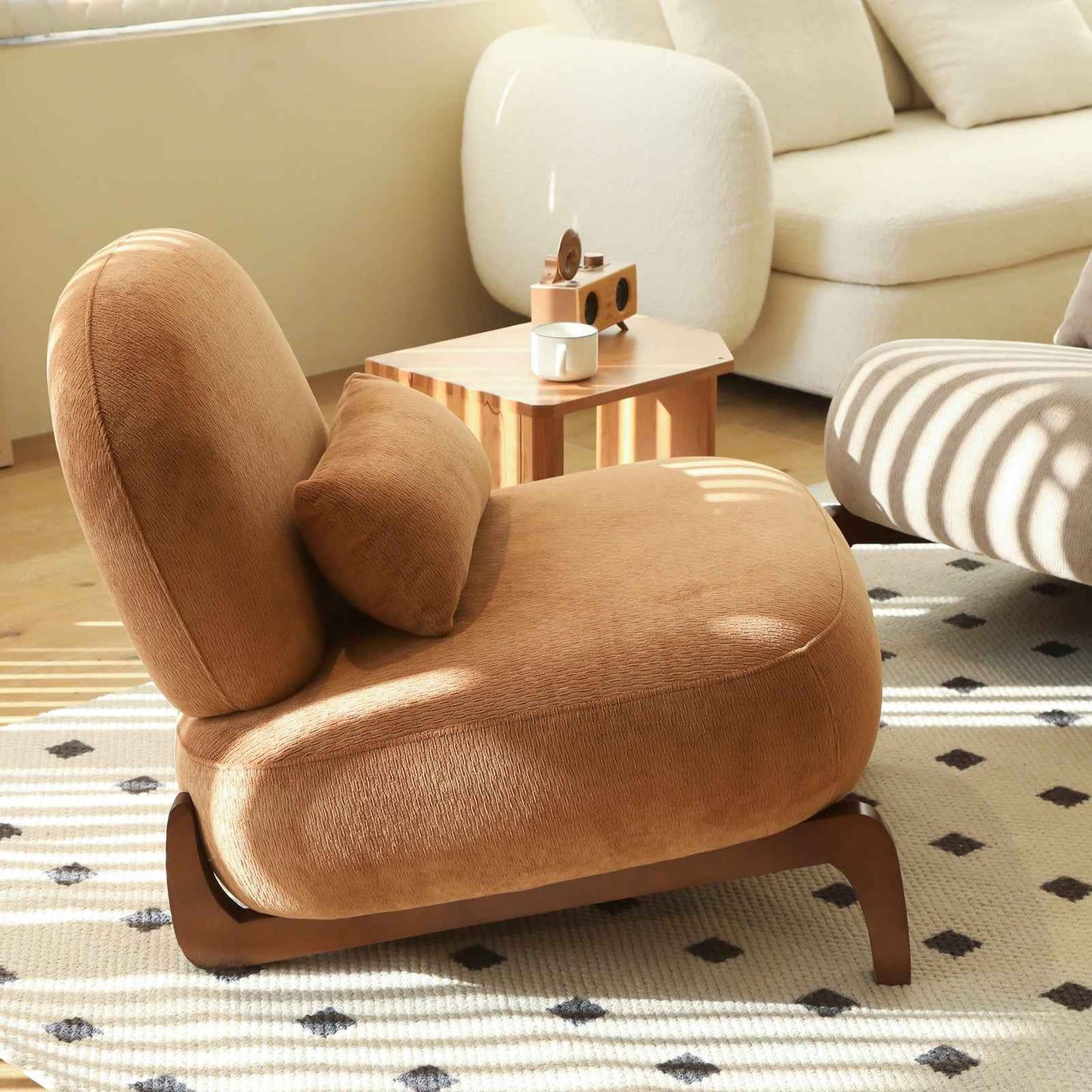 Set of 2 Caramel Accent Chairs with Solid Wood Legs – Soft Upholstered Armless Reading Chairs (US Delivery Only)