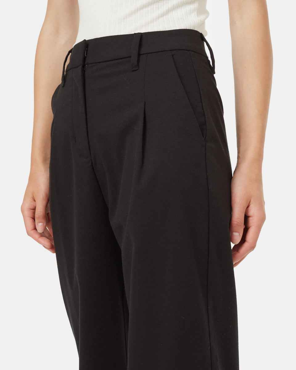Soft EcoTwill Pleat Front Pant