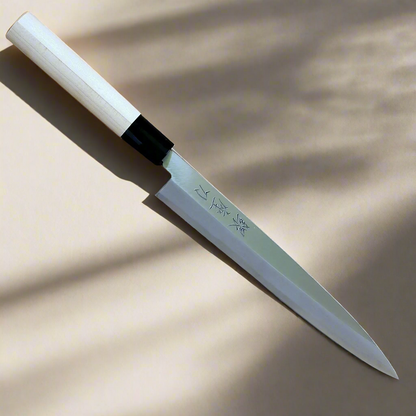 Kaze no Hikari 210 | Yanagiba 210mm Kohlenstoffstahl SK5, Weicheisenklinge | Hergestellt in Japan