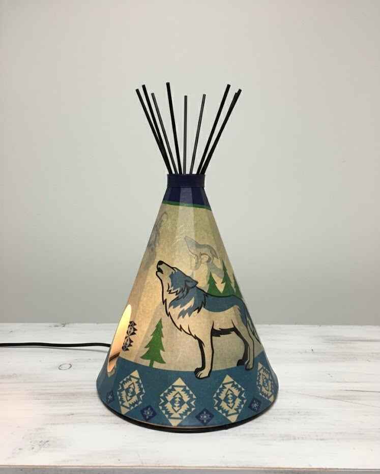 Teepee Table Lamp- Howling Lone Wolf