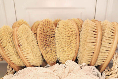 Natural Back Scrubbing Body Brush