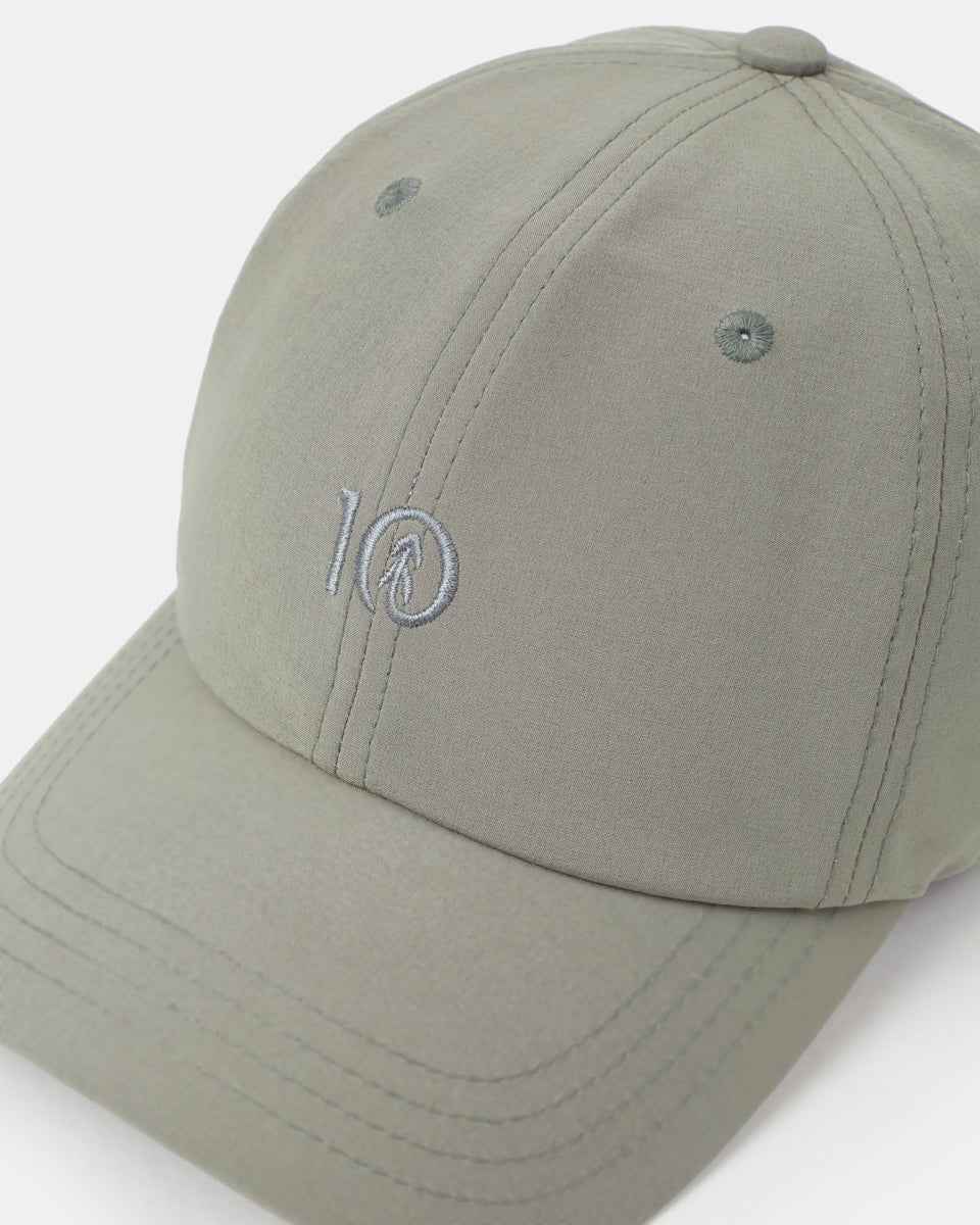 InMotion Peak Hat