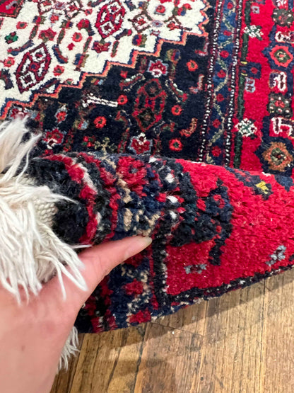 Persian Senneh Rug | 4' 2" x 5' 3"
