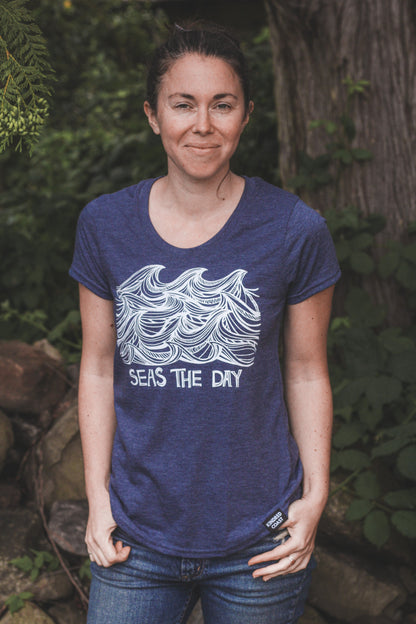 SEAS THE DAY - Women's Eco Tee