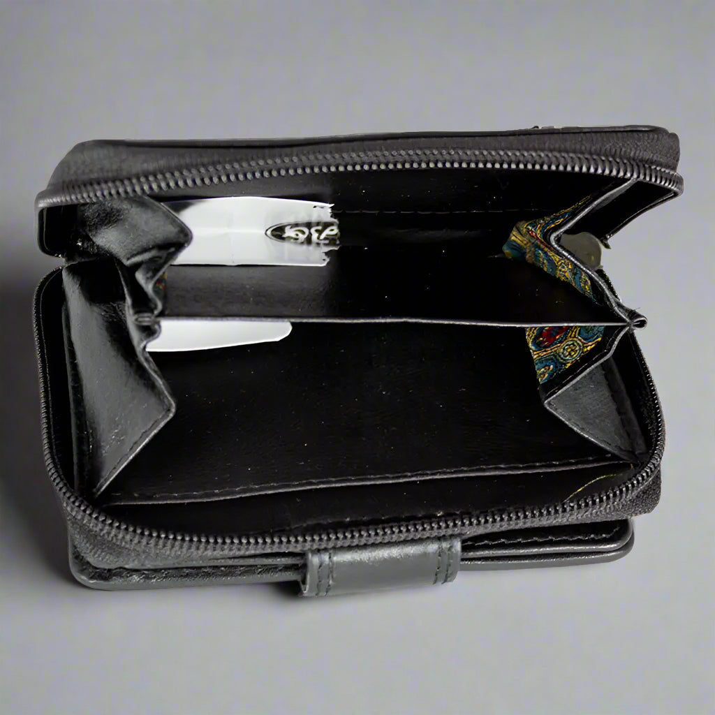 JBG International Women's Small RFID Leather Wallet