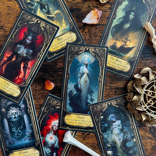 Obsidian Veil Oracle Deck