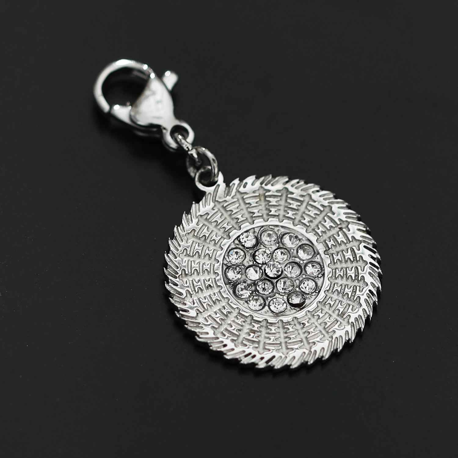 AVERY Charm Necklace Silver