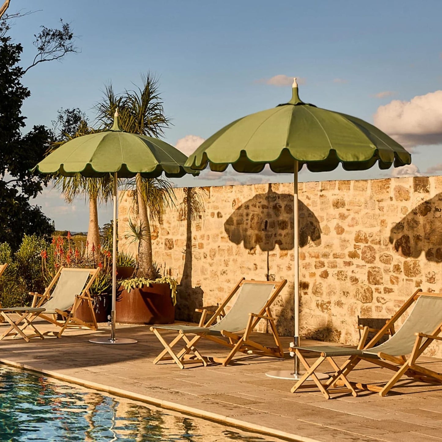 Pagoda Umbrella<br> 210 cm diameter<br> UPF50+