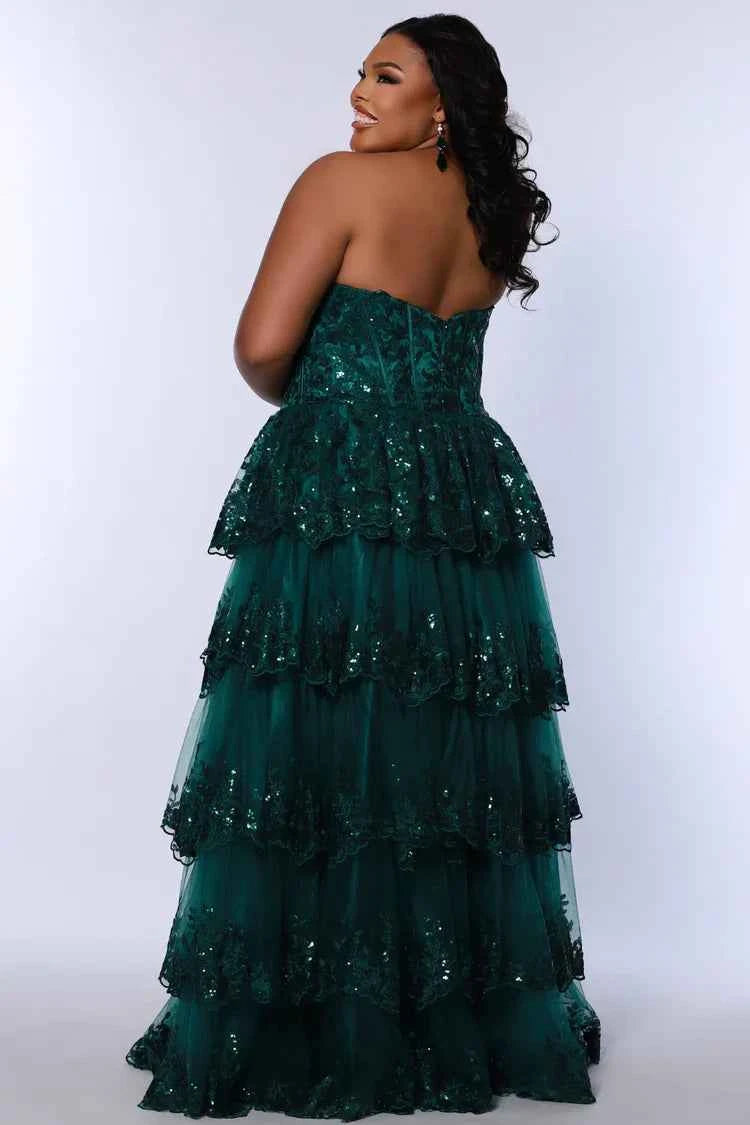 PLUS SIZE RUFFLE DRESS