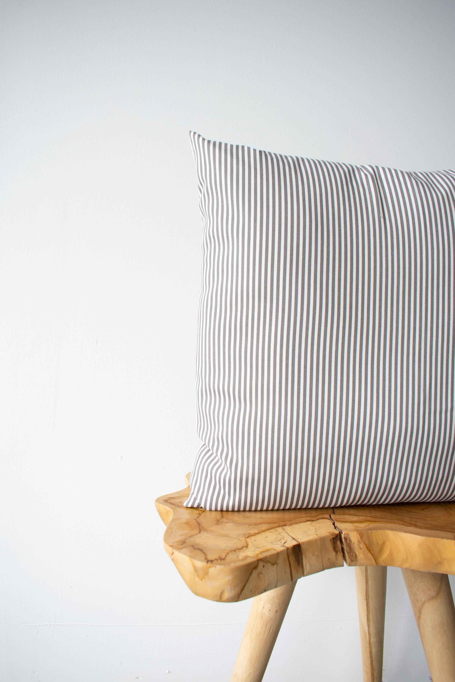 OUTDOOR PILLOW - GREY STRIPE 20"
