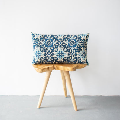 OUTDOOR PILLOW - BLUE FLORAL LUMBAR