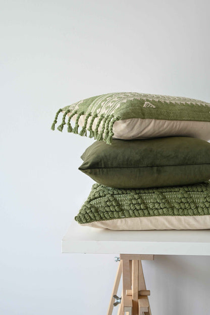 VELVET - OLIVE 18"