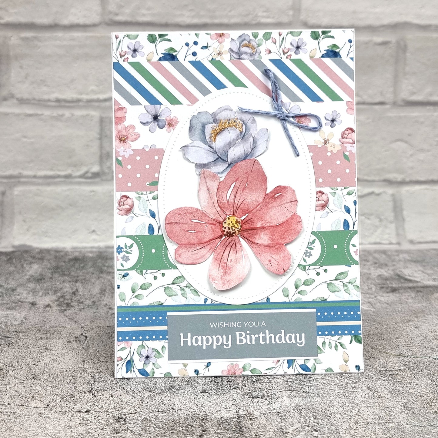 The Paper Boutique Sunny Gardens 8 in x 8 in Paper Kit Pad