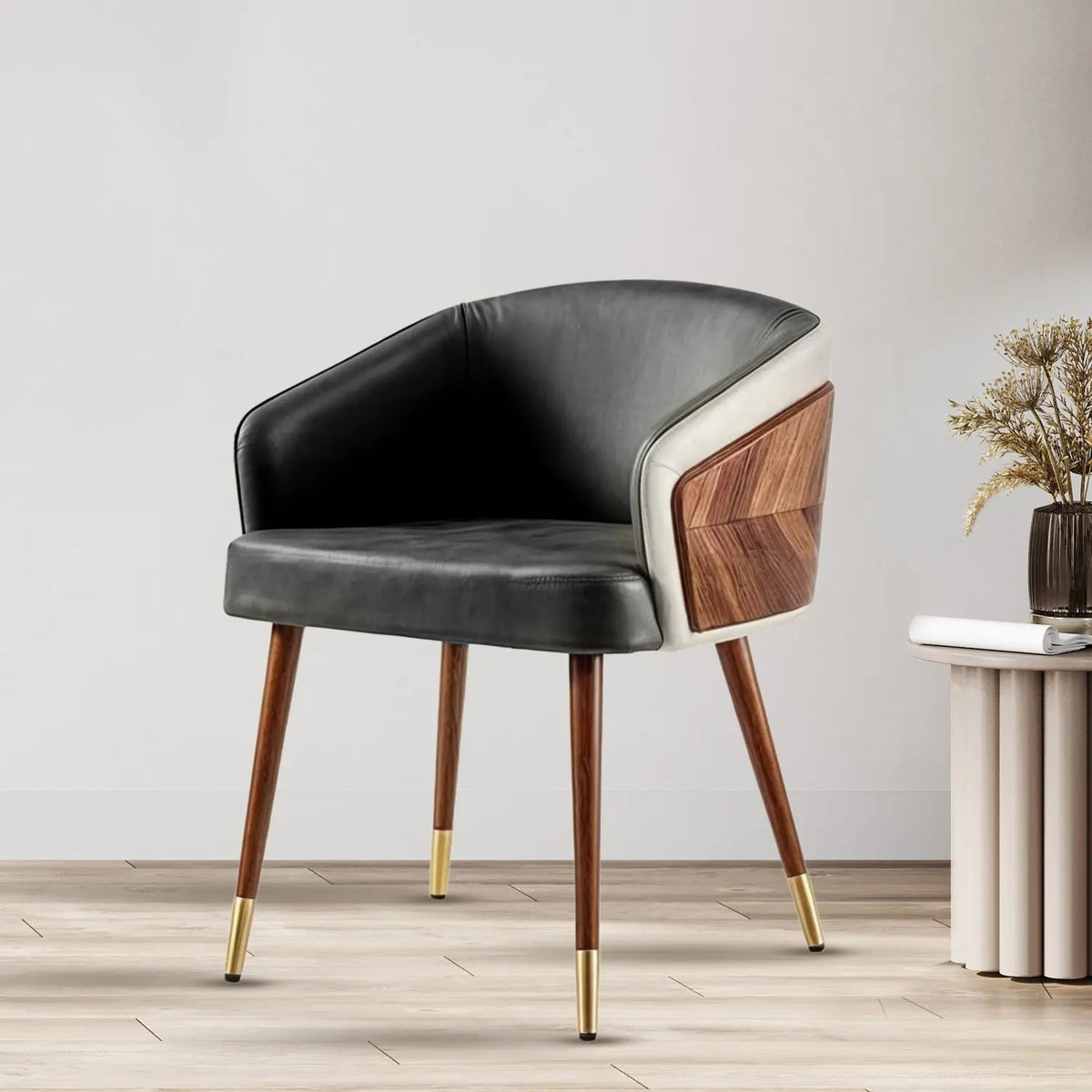 Toshiro Chair