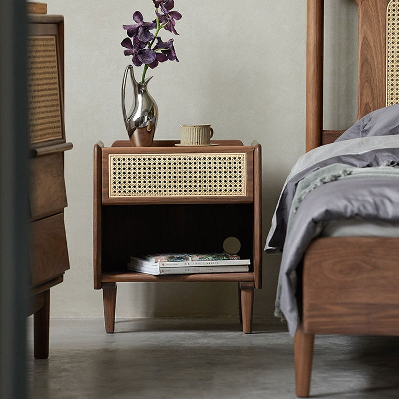 Mokuzai Bed