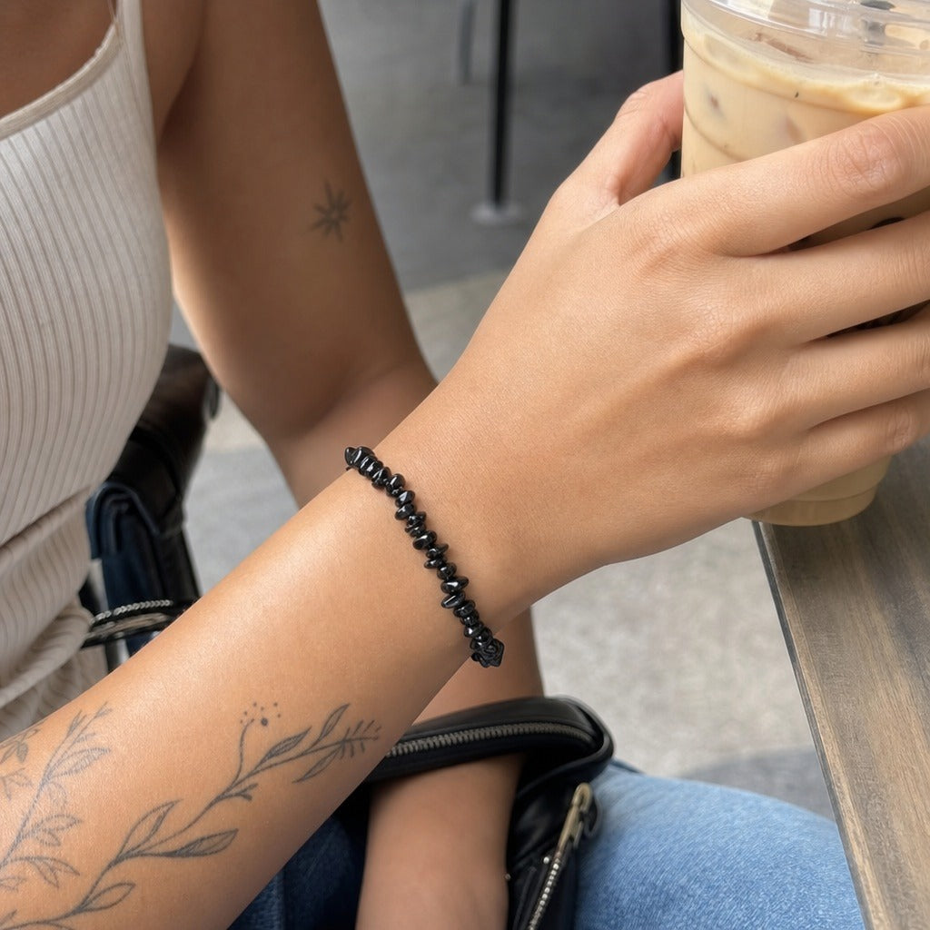Agate Black Chip Bracelet (Enhanced)