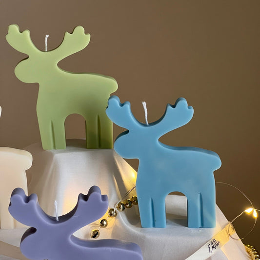 Handmade Reindeer Soy Candle: Christmas Decor Gift
