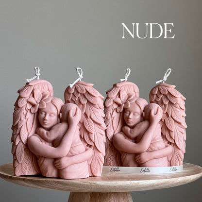 Mutter-Engel-Sojawachskerze: Handgegossenes Skulpturgeschenk