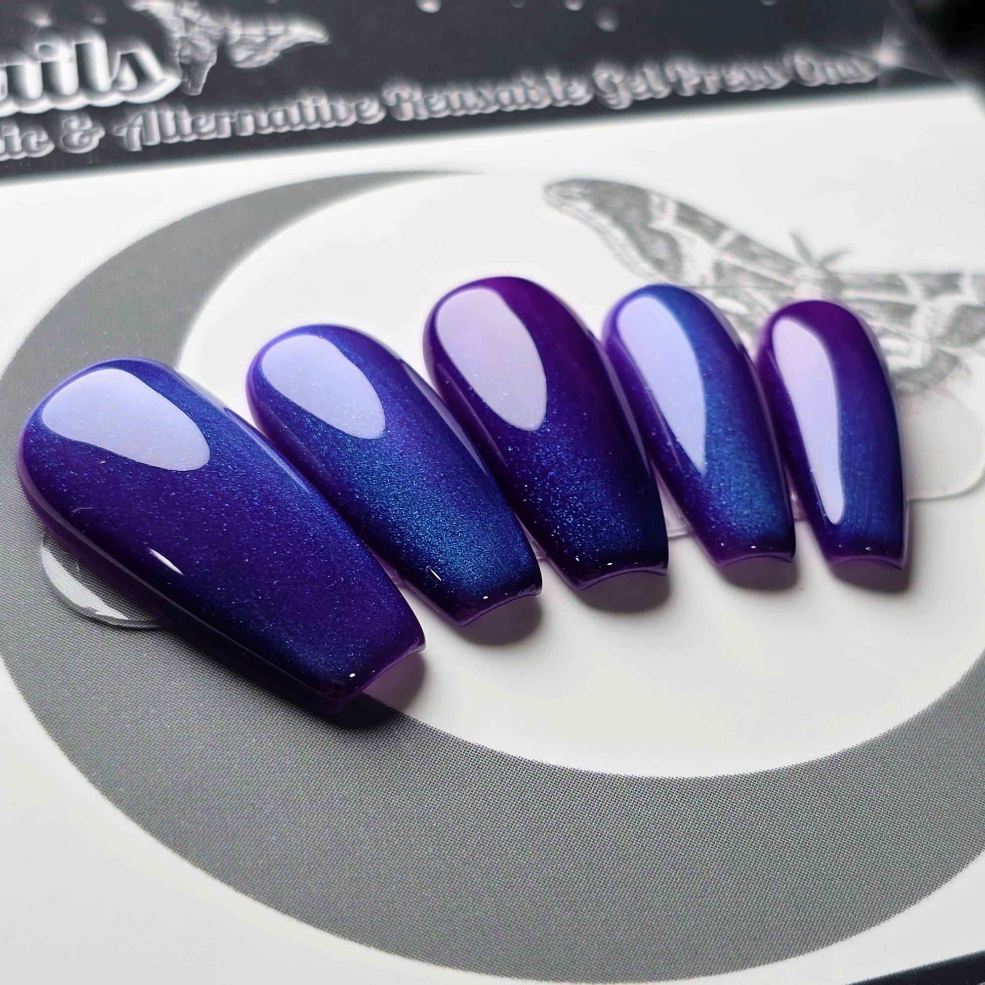 Blueberry Cat Eye