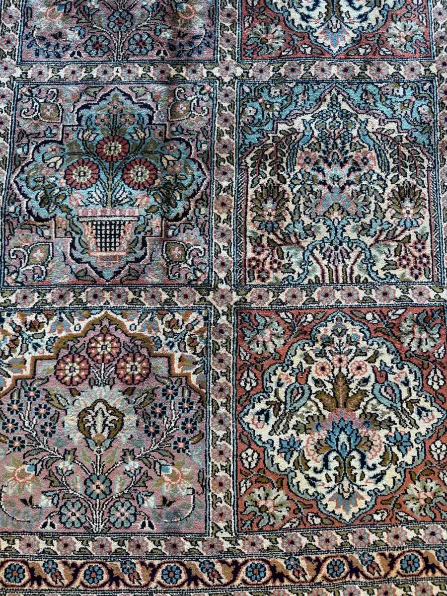 Indian Kashmir Rug | 6' 0" x 8' 11"