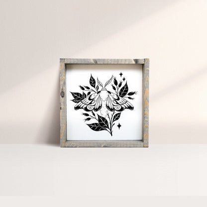 Moth Mini Wood Sign - AURABAGS SHOP