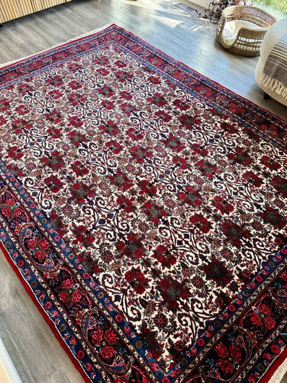 Persian Bidjar Halvai Rug | 7' 3" x 10' 10"