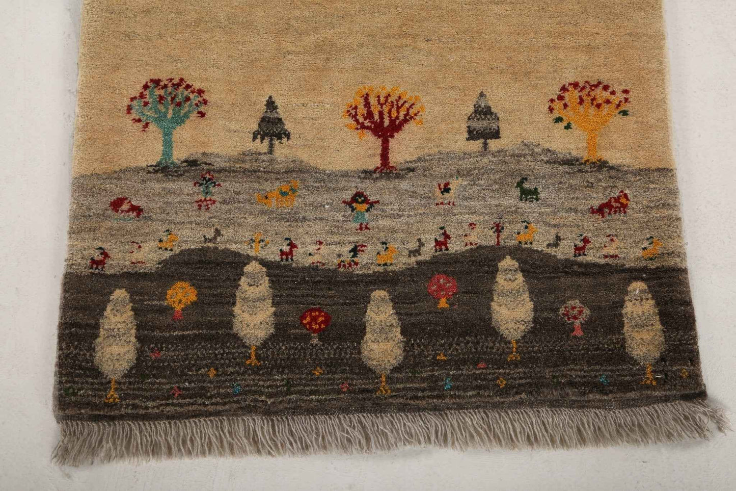 Persian Gabbeh Rug | 2' 9"	x 4'