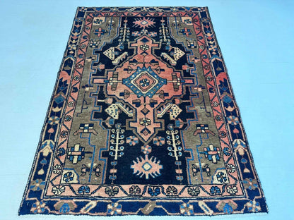 Persian Hamadan Rug | 3' 1” x 4' 5"