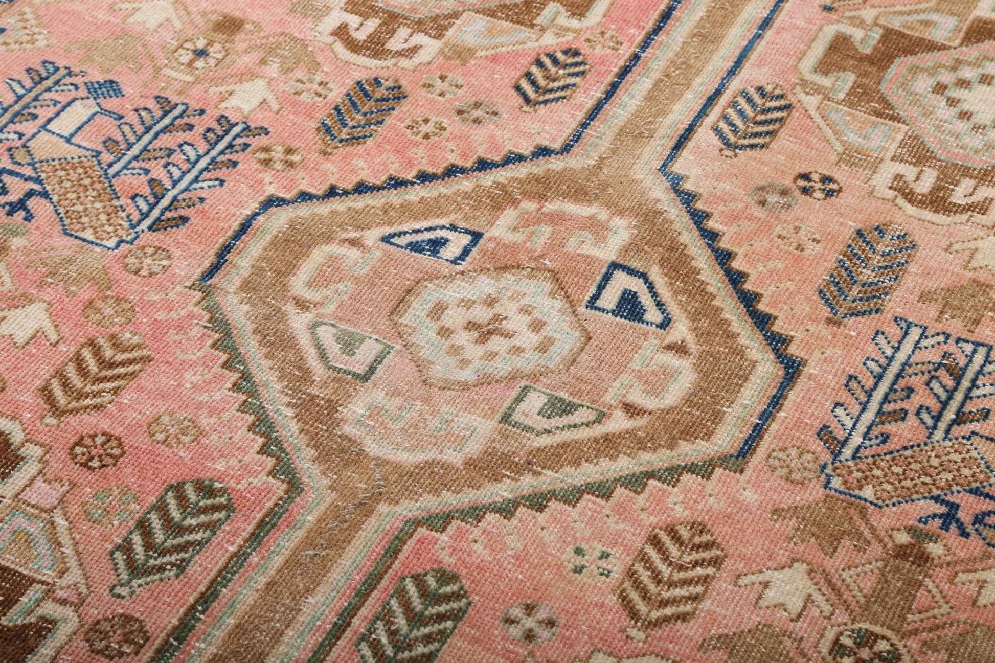 Persian Mahal Rug | 4' 9" x 9' 5"