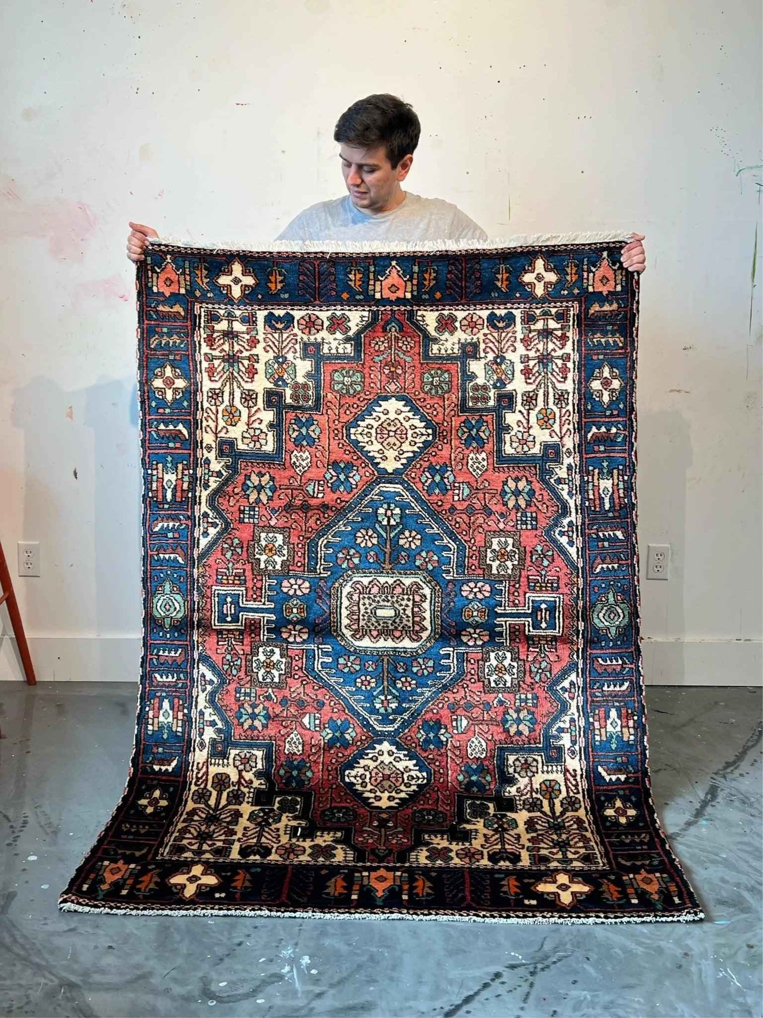 Persian Nahavand rug | 4’6” x 6’2”