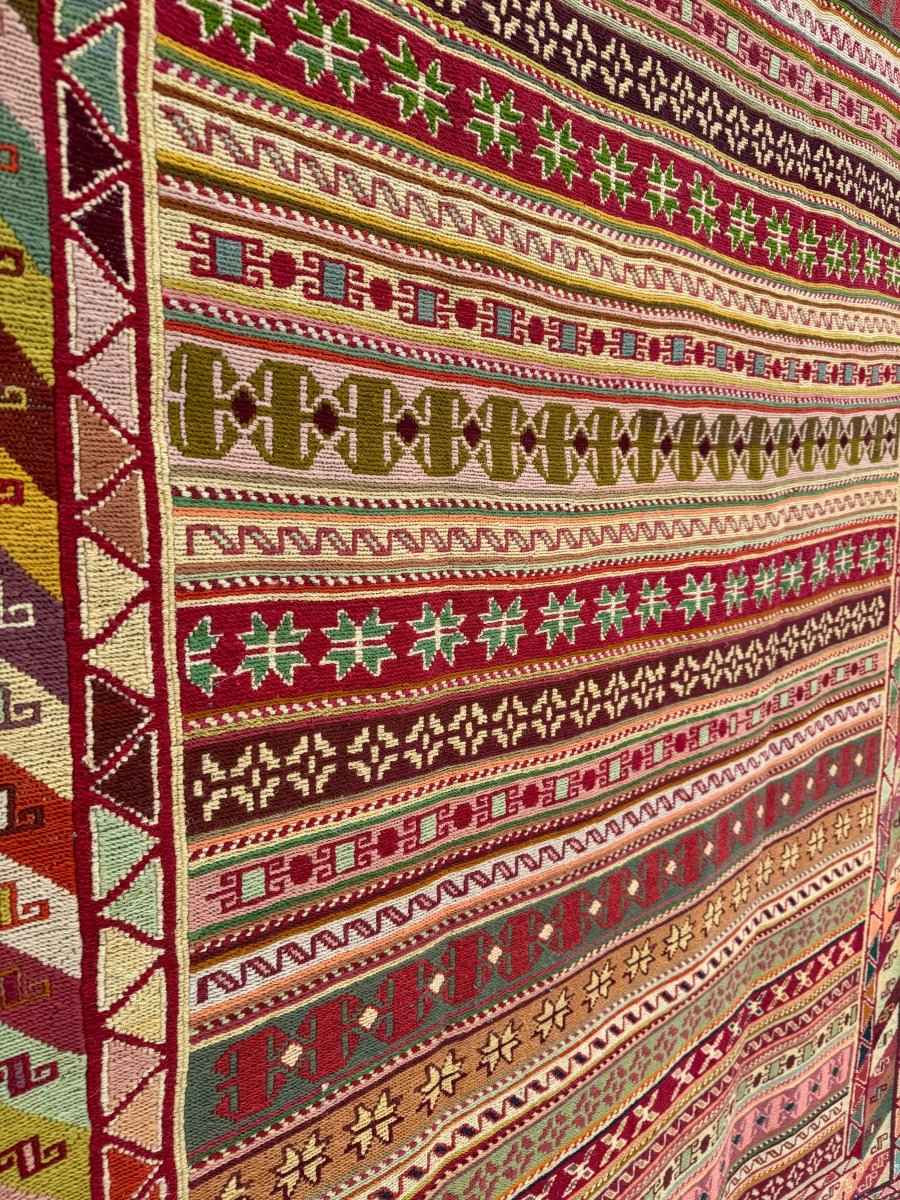 Persian Rah Rah Suzani Kilim | 4' x 6' 9"