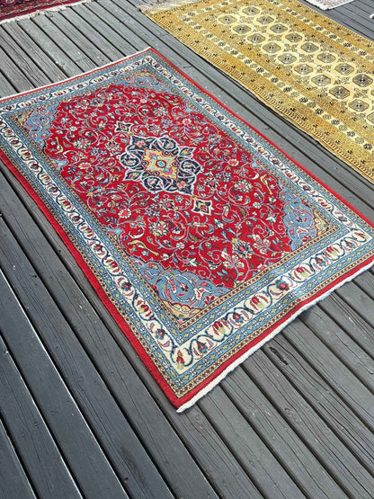 Persian Sarouk Rug | 3' 7" x 5' 5"