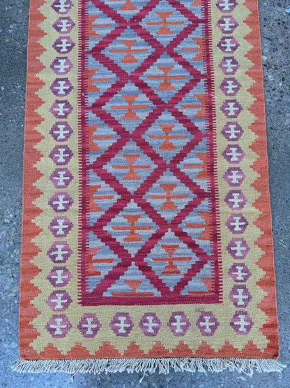 Persian Shiraz Kilim Runner Rug | 2' 9" x 6' 5"