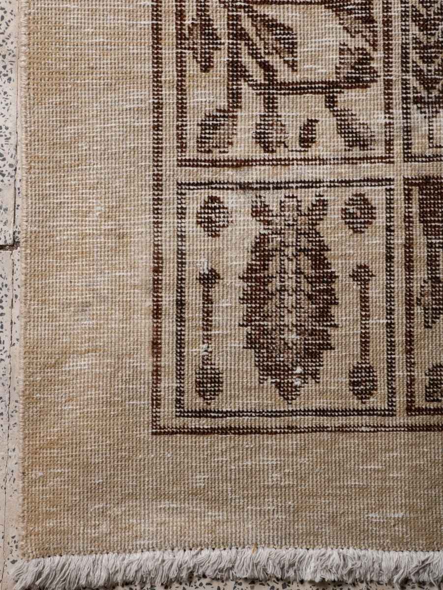 Persian Tabriz Rug | 5' 11” x 8' 10"