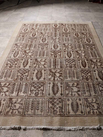 Persian Tabriz Rug | 5' 11” x 8' 10"