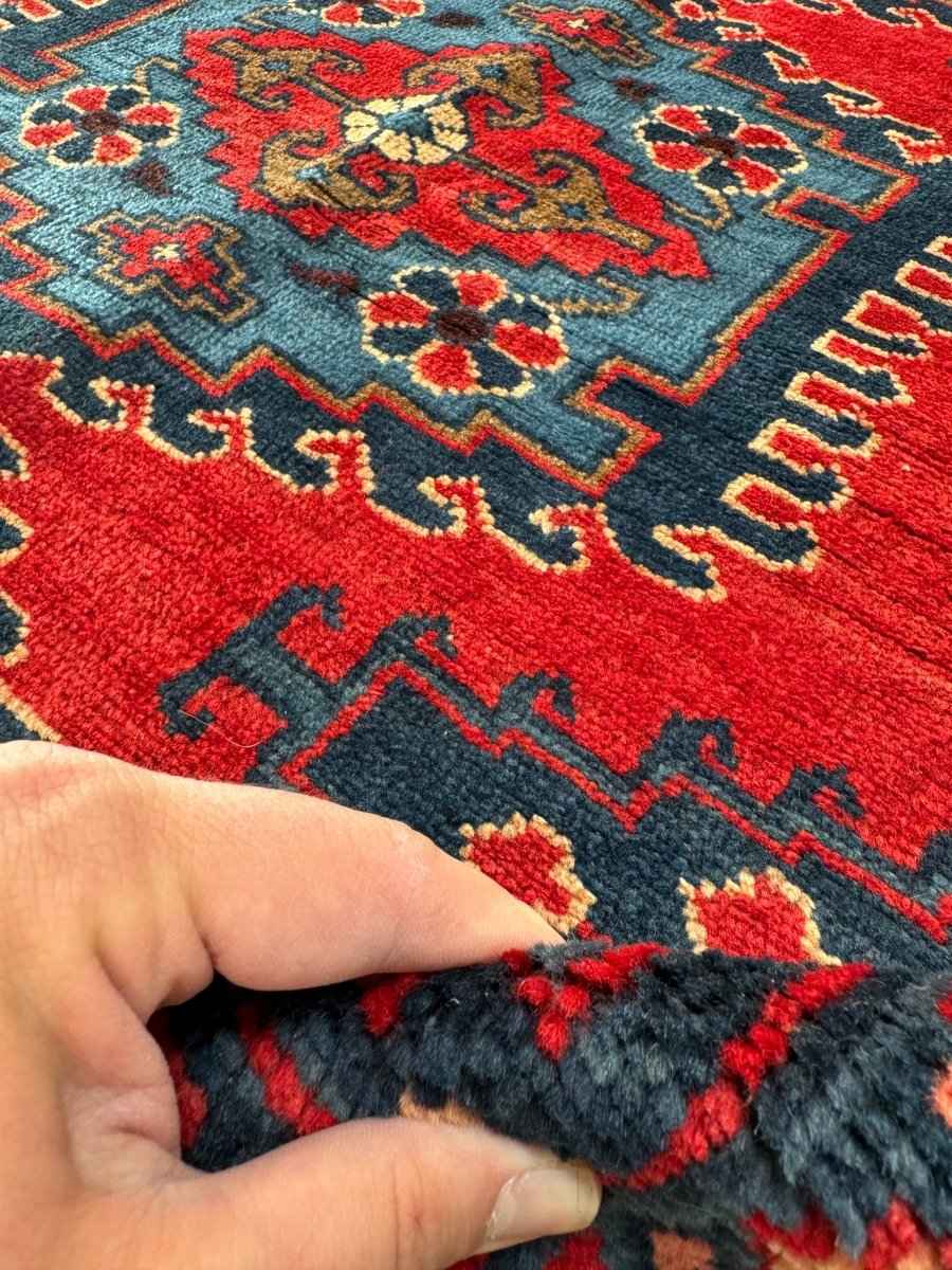 Persian Viss Rug | 3' 7” x 4' 11"