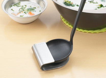 Eatoco Oki Kellenständer – Küchenutensil aus Edelstahl (Hergestellt in Japan)